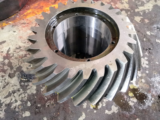 14.111 Module Gleason Spiral Bevel Gears For Automobiles Tractor