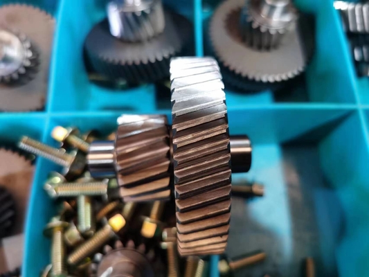 Low Carbon Alloy Steel Transmission Gears Precision Medical Duplex Helical 20CrMnTi