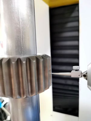 Polished Transmission Spur Gear Shaft Quenching Treatment In Carton Box