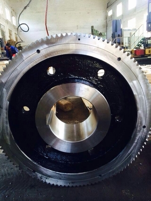Manufacturing Herringbone Gears With Gear Teeth Milling Process And 20° Helix Angle