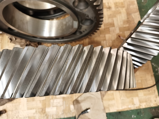 Custom Helical Gear with Optimal Helix Angle for Maximum Power Transmission and Efficiency