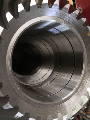 11 Module Helical Bevel Gear 20CrMnTi Grinding Transmission Gears