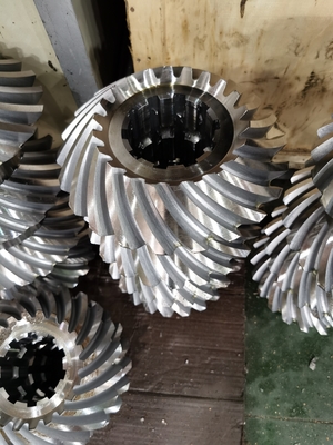 20 Teeth Spiral Bevel Gears Carburizing 2.5 Axial Pitch 58 - 62 HRC