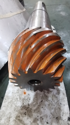 58 - 62 HRC Spiral Bevel Gears Heat Treatment AGMA 10-11 Grade