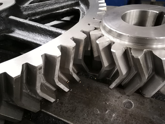 42CrMo Steel Helical And Herringbone Gears Taper Hole 260-290 HB
