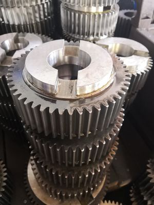 ISO 6-7 Grade Spur Gear With Carburizing Heat Treatment For Heavy-Load Conditions