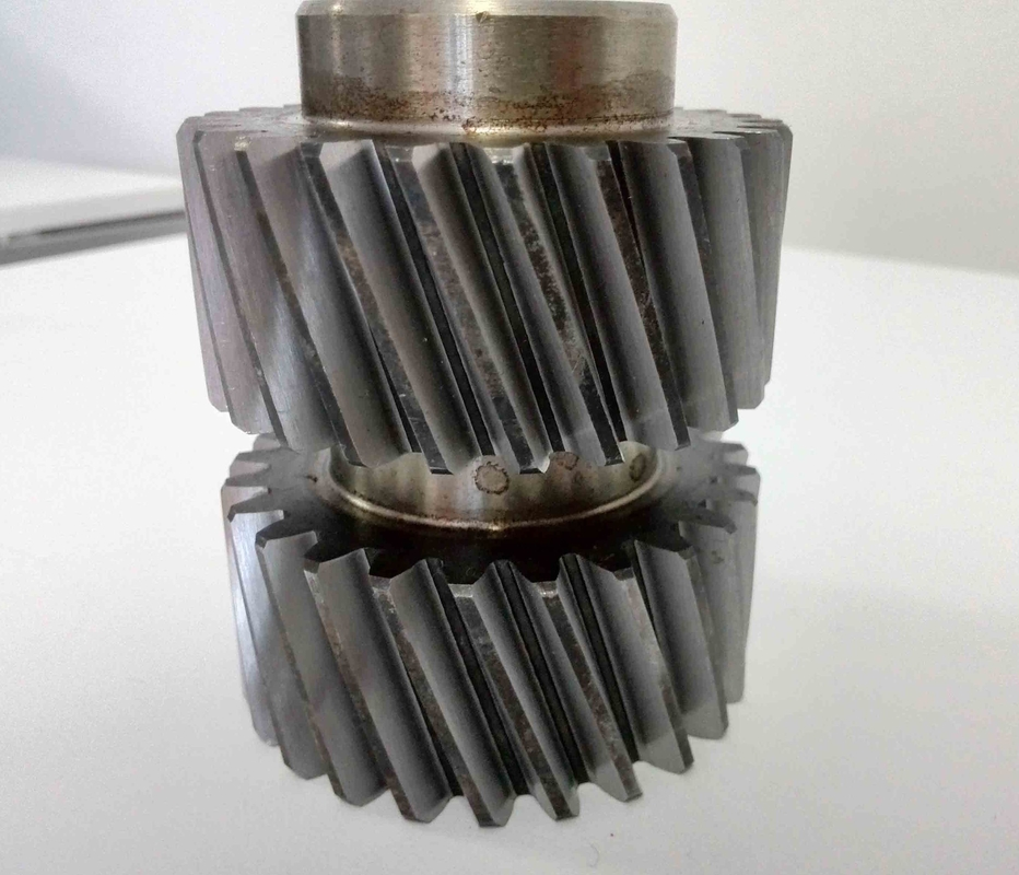 Carburized Single Helical Gear With 58-62 HRC Surface Hardness Longer Lifespan