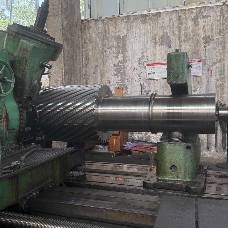 ISO 6 Grade Helical Gear Shaft for Smooth Power Transmission