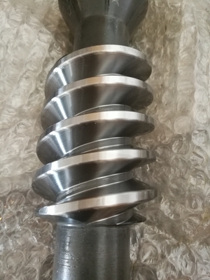 Long-Lasting Transmission Worm Shaft And Worm Gear With Hardness HRC45-55 Accuracy DIN 6