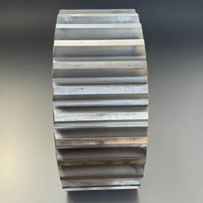 ISO 7 Grade Spur Gears for Heavy-Duty Low-Speed Applications