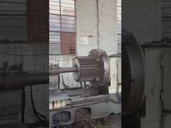 Custom Spur Gears with Rectangular Spline 220-260 HB Hardness